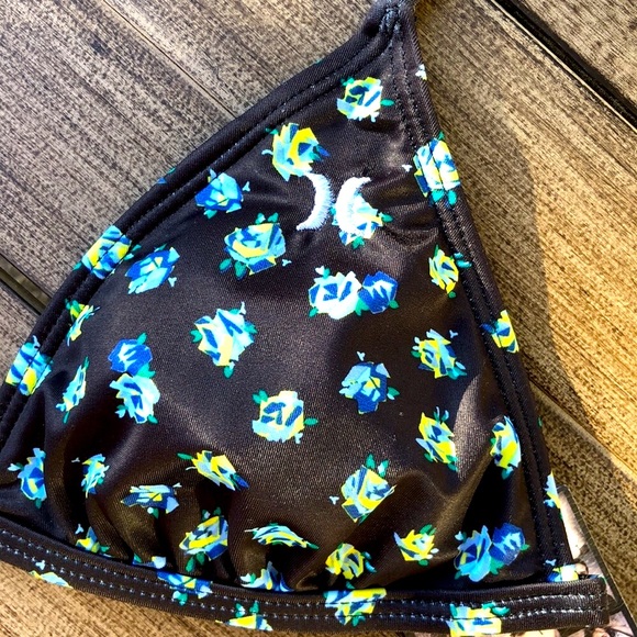 🌴🔆HURLEY- FLORAL BIKINI SET🔆🌴 - Picture 4 of 6